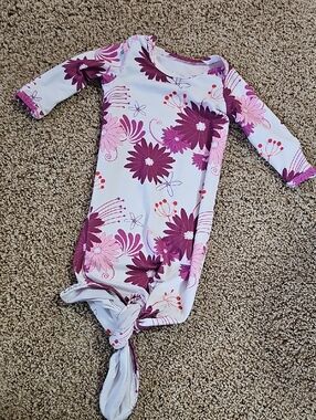 Pink Floral Knotted Baby Gown - Long Sleeve